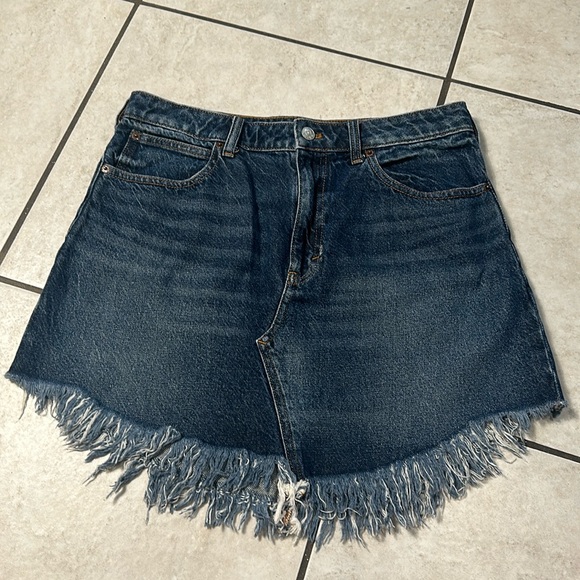 Free People‎ We The Free Bailey Denim Mini Skirt - Picture 2 of 8